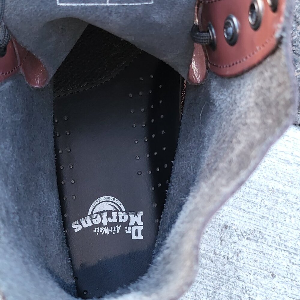 DR.MARTENS BRAND NEW 8 EYE LIMITED EDITION SPARKLE COMBAT BOOTS. - Picture 10 of 14